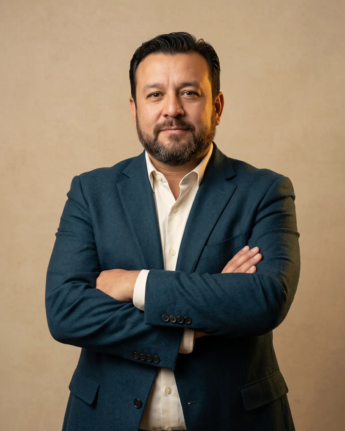 Retrato de Edgar López-Chávez
